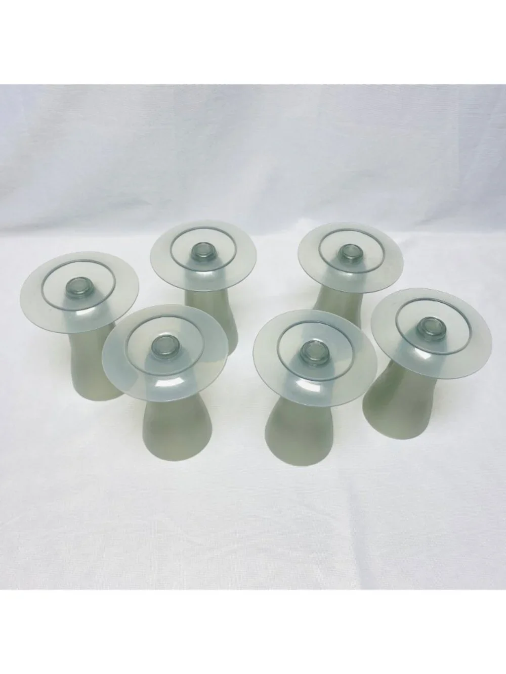 Tupperware 6 Smoke Gray Parfait/Dessert Cups With Matching Bases